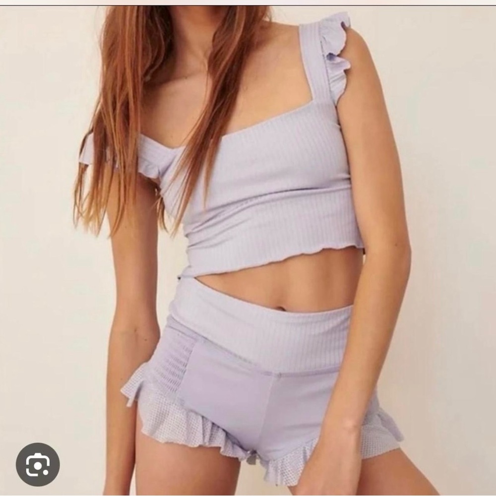 SOLD Free people movement cute lilac workout set